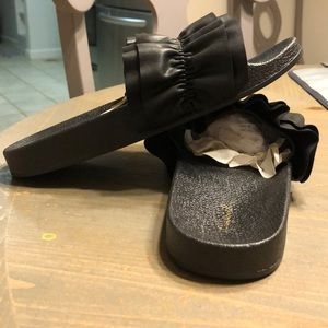 Leather look ruffle pool slides NWT/ Box